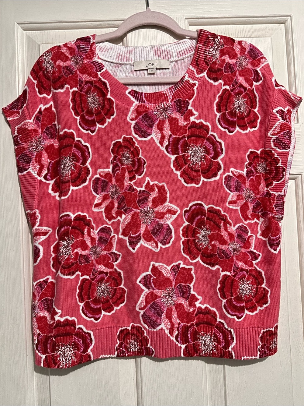 LOFT Pink & Red Floral Knit Cap-Sleeve Sweater Top